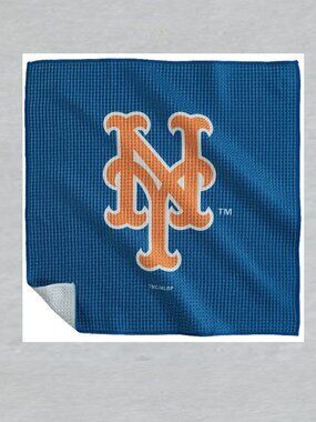 New York Mets Rally Towel Measures 16 x 16 inches